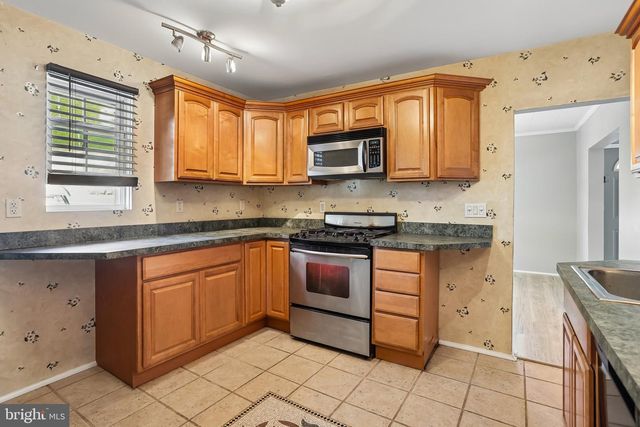134 KINGS HWY, Mount Royal, NJ 08061