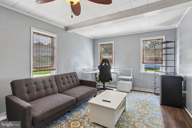 134 KINGS HWY, Mount Royal, NJ 08061