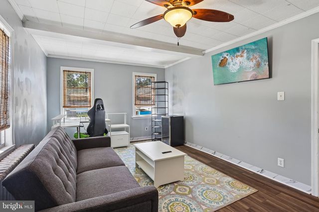 134 KINGS HWY, Mount Royal, NJ 08061