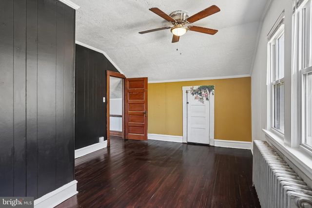 134 KINGS HWY, Mount Royal, NJ 08061