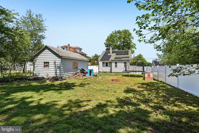 134 KINGS HWY, Mount Royal, NJ 08061