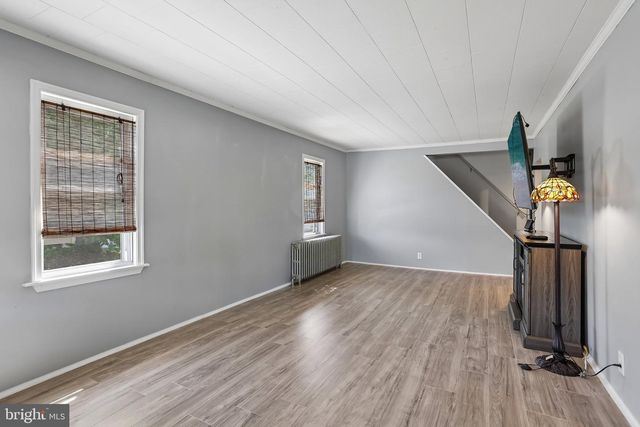 134 KINGS HWY, Mount Royal, NJ 08061