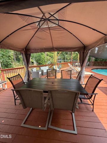 3700 Arrowwood Drive, Raleigh, NC 27604