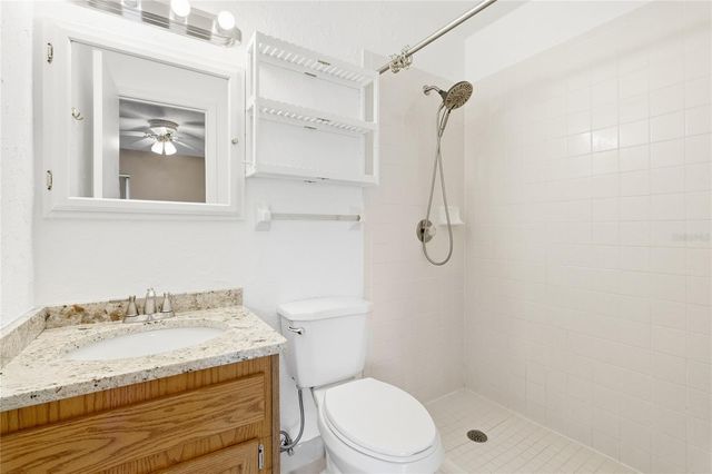 3365 RAMBLEWOOD DRIVE N 35C8, Sarasota, FL 34237