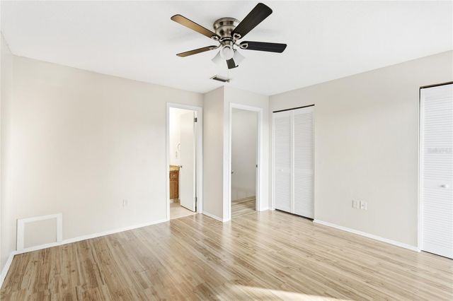 3365 RAMBLEWOOD DRIVE N 35C8, Sarasota, FL 34237