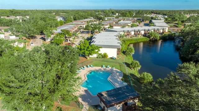 3365 RAMBLEWOOD DRIVE N 35C8, Sarasota, FL 34237