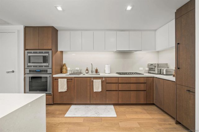 1388 Kettner 1205, San Diego, CA 92101