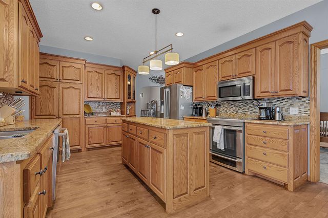 2009 25th Street S, Saint Cloud, MN 56301