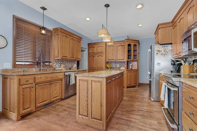 2009 25th Street S, Saint Cloud, MN 56301