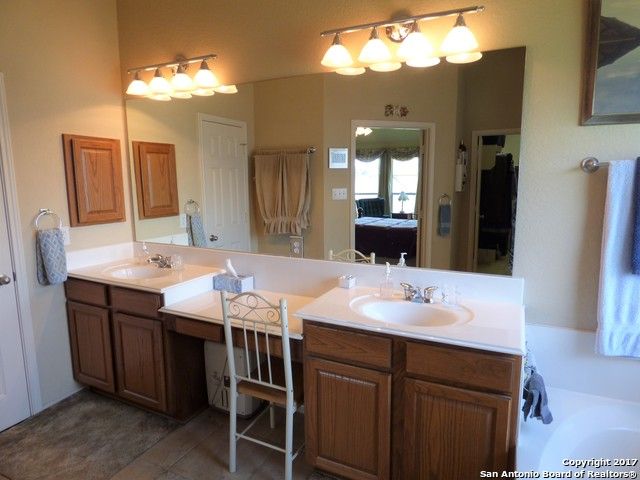 16114 Los Sedona, Helotes, TX 78023