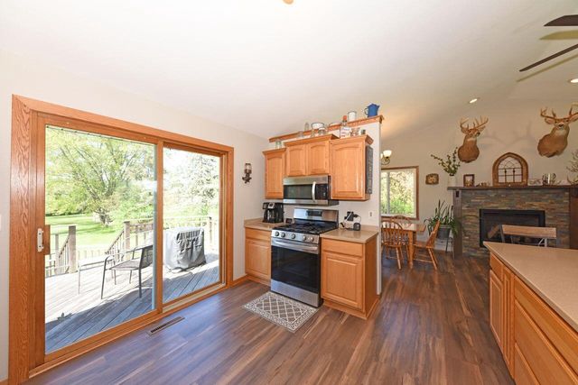 4107 Scarborough DRIVE, Richfield, WI 53076