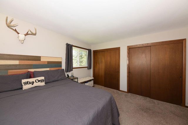4107 Scarborough DRIVE, Richfield, WI 53076