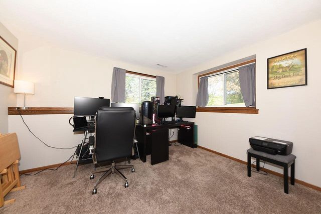 4107 Scarborough DRIVE, Richfield, WI 53076