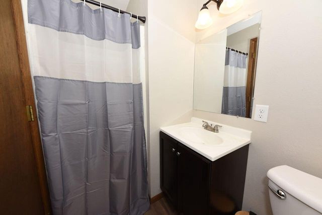 4107 Scarborough DRIVE, Richfield, WI 53076