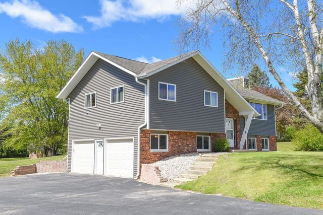 4107 Scarborough DRIVE, Richfield, WI 53076