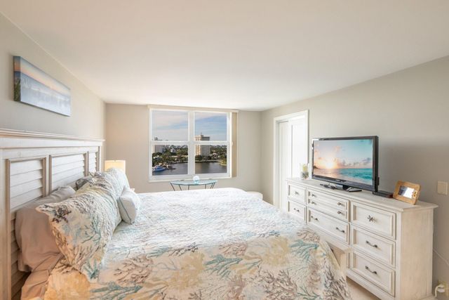 1 Las Olas Circle 1205, Fort Lauderdale, FL 33316