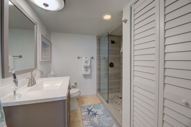 1 Las Olas Circle 1205, Fort Lauderdale, FL 33316