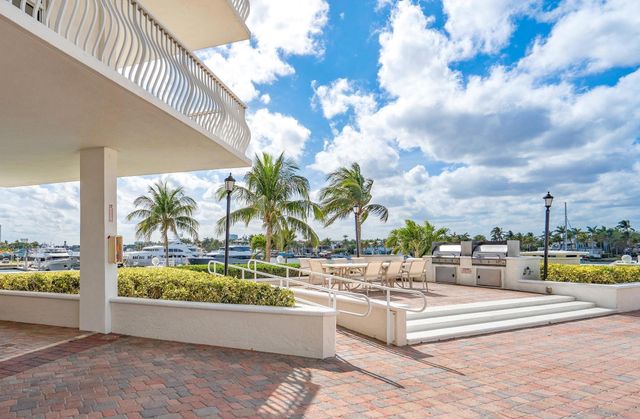 1 Las Olas Circle 1205, Fort Lauderdale, FL 33316