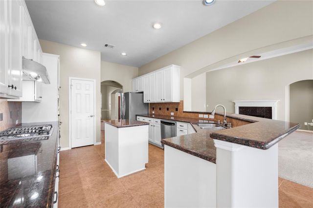5610 Walcott Mills Drive, Spring, TX 77379