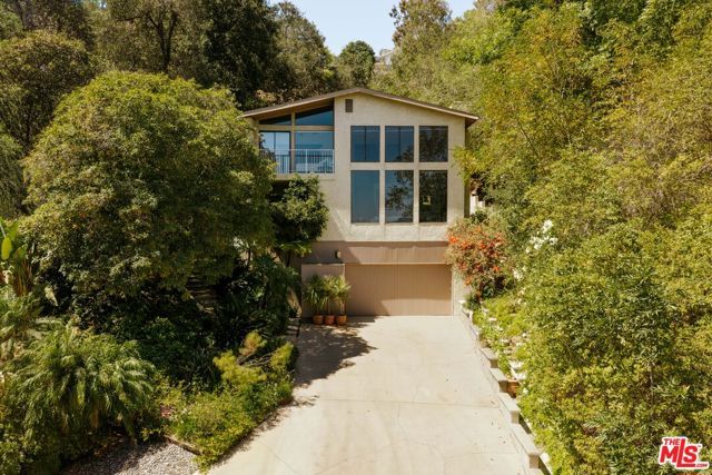6319 Heather Drive, Los Angeles, CA 90068