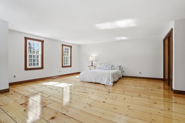 5 Oak Ridge Rd, Littleton, MA 01460