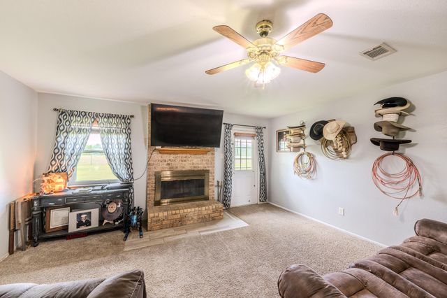 8283 Ashwood Road, Van Vleck, TX 77482