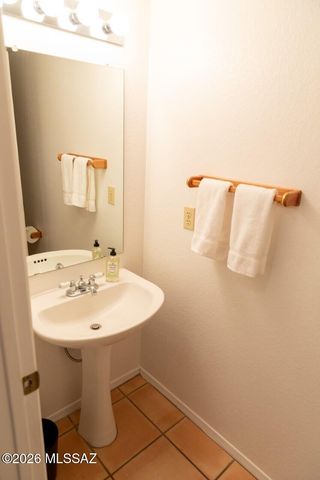 8521 N Spring Creek Drive, Tucson, AZ 85742