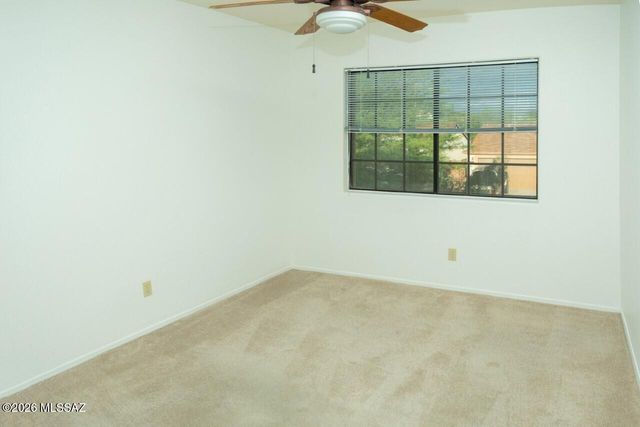 8521 N Spring Creek Drive, Tucson, AZ 85742