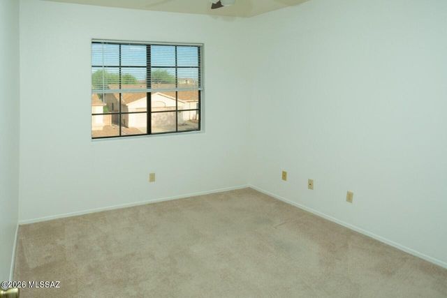 8521 N Spring Creek Drive, Tucson, AZ 85742