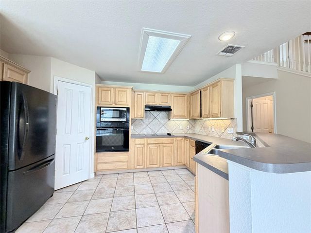 8611 Glen Canyon DR, Round Rock, TX 78681