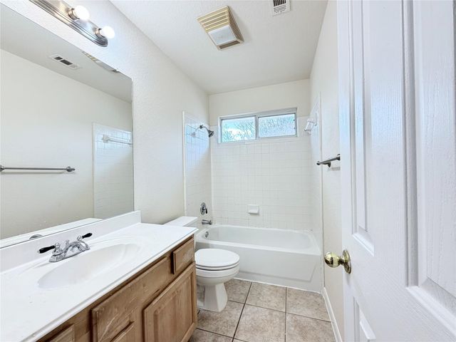 8611 Glen Canyon DR, Round Rock, TX 78681