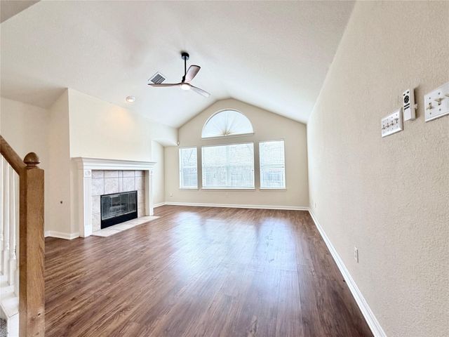 8611 Glen Canyon DR, Round Rock, TX 78681