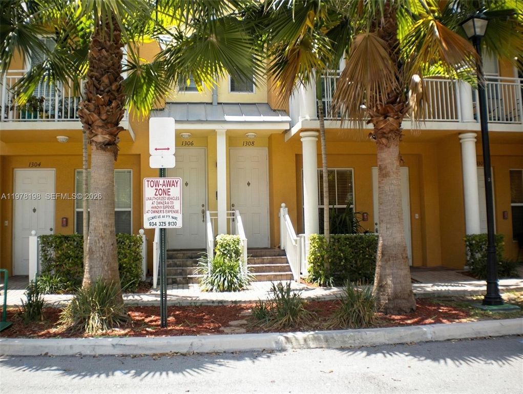 1308 SW 3rd Court, Fort Lauderdale, FL 33312