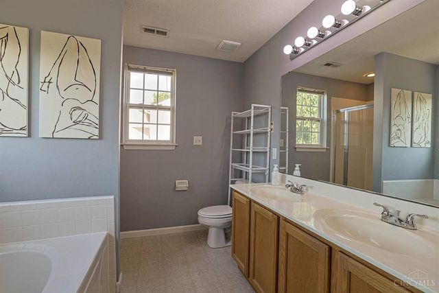 55 Teil Tree Court, Monroe, OH 45050