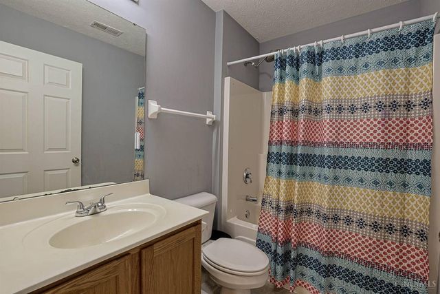55 Teil Tree Court, Monroe, OH 45050