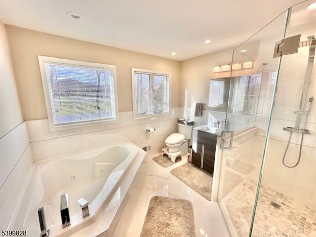 8 Constitution Ct, East Brunswick Twp., NJ 08816