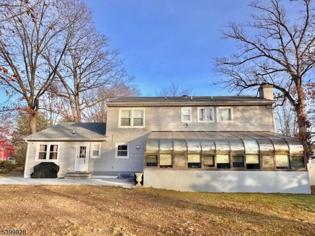 8 Constitution Ct, East Brunswick Twp., NJ 08816