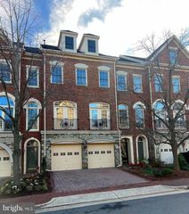 5010 JOHN TICER DR, Alexandria, VA 22304