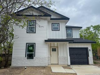2111 Hicks Ave, San Antonio, TX 78210