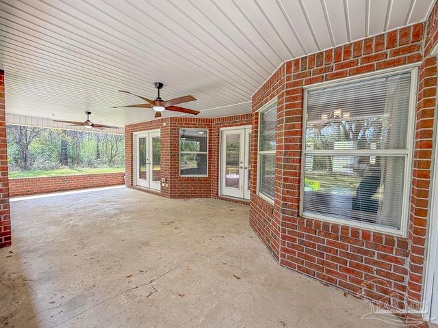 6020 Enfinger Rd, Pace, FL 32571