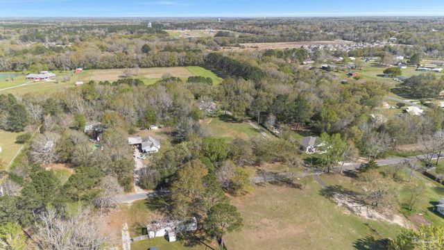 6020 Enfinger Rd, Pace, FL 32571