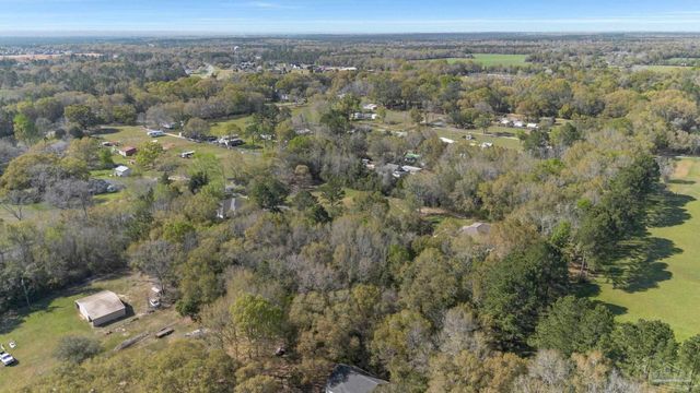 6020 Enfinger Rd, Pace, FL 32571