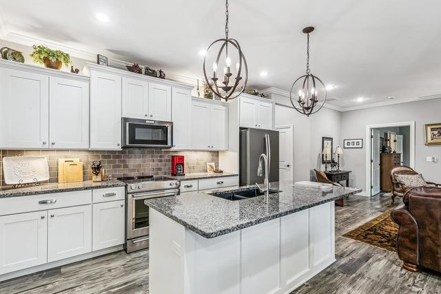 1326 S Rocky Creek, Wichita, KS 67230