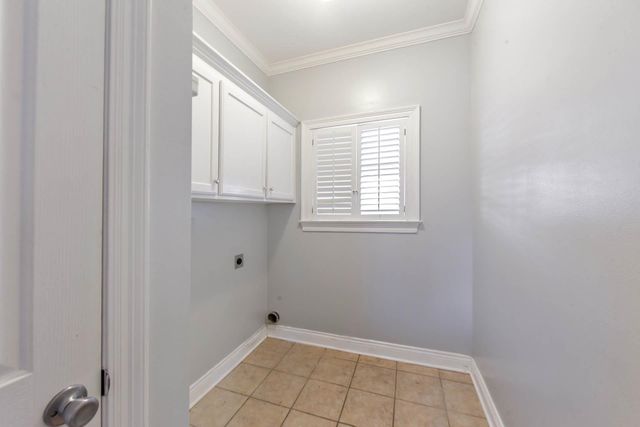 1218 Renee Dr, Thibodaux, LA 70301