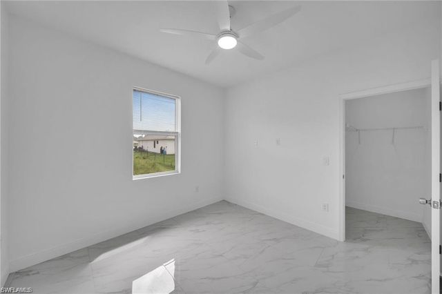 438 Poplar ST, Lehigh Acres, FL 33974