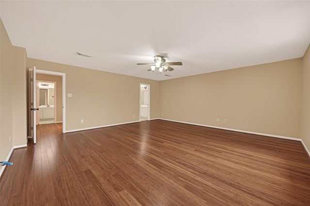 9214 Arrowhead Trace Lane, Houston, TX 77089