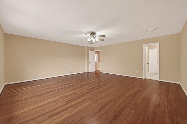 9214 Arrowhead Trace Lane, Houston, TX 77089