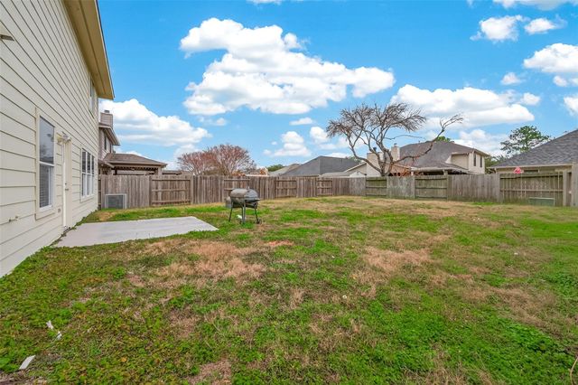 9214 Arrowhead Trace Lane, Houston, TX 77089