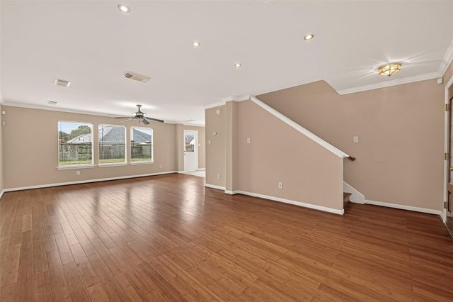 9214 Arrowhead Trace Lane, Houston, TX 77089