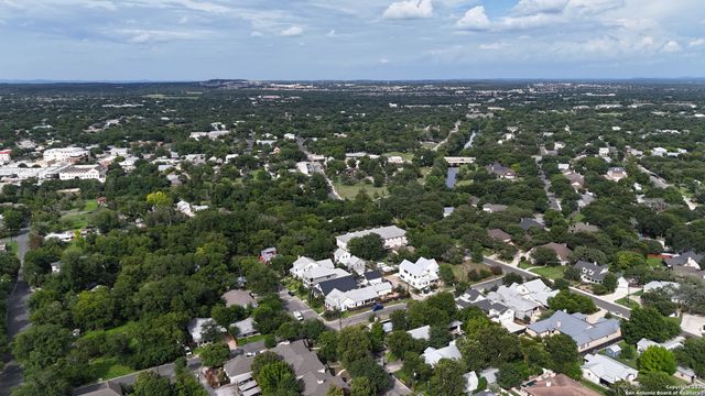 518 Ogrady, Boerne, TX 78006